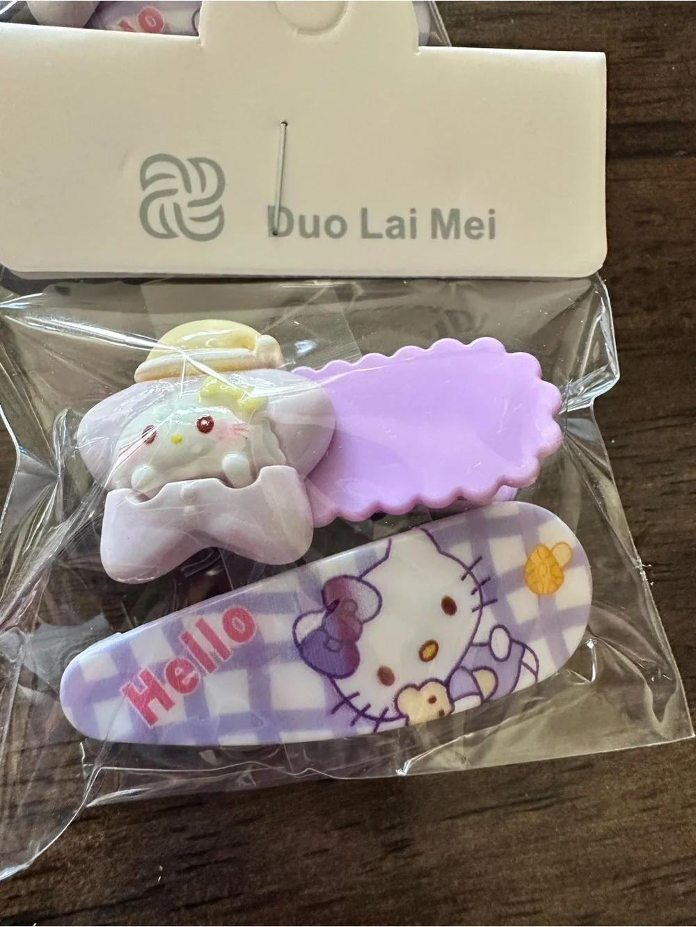 NWT Set of 4 Hello Kitty Child Size Hair Clips Barretts Pink & Purple